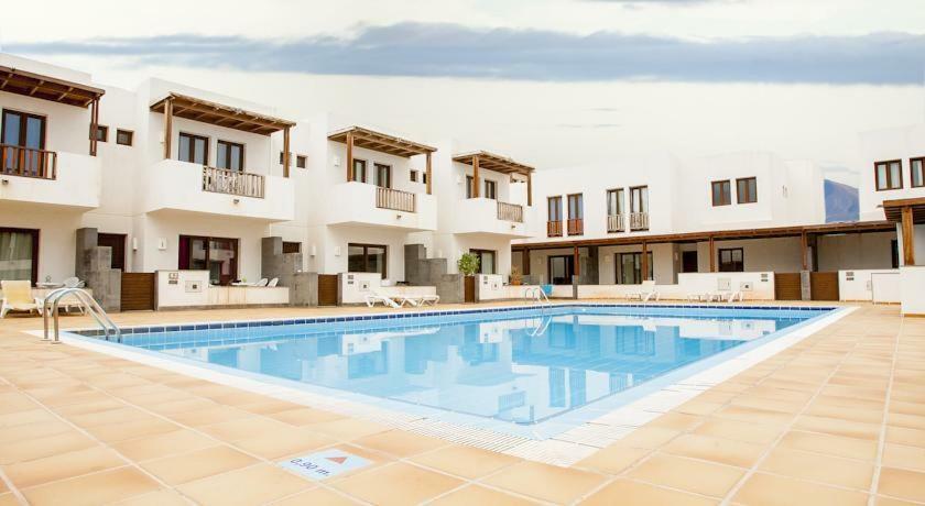 Comfy duplex in Puerto Calero Apartamento Exterior foto